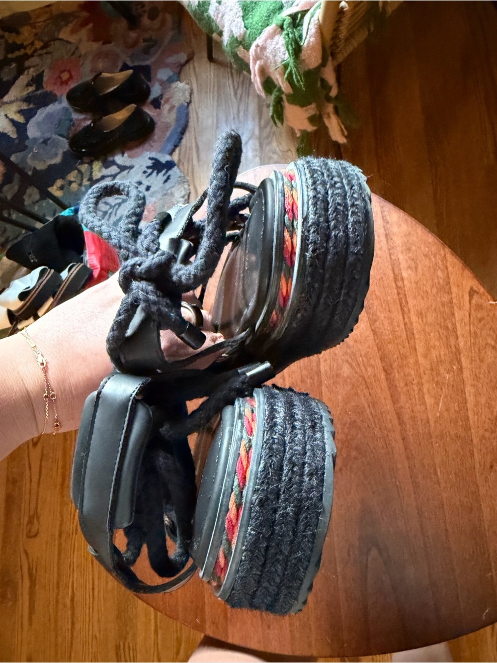 FARM Rio Black Rope Lace Sandals with Multicolor Stitching - Picture 2 of 6